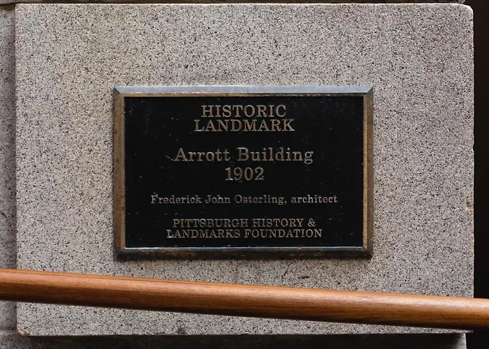Hotel The Industrialist Hotel, Pittsburgh, Autograph Collection 4*