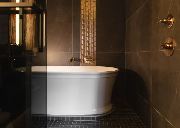 The Industrialist Hotel, Pittsburgh, Autograph Collection Hotel 4*