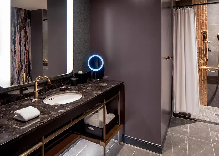 The Industrialist Hotel, Pittsburgh, Autograph Collection Hotel 4*