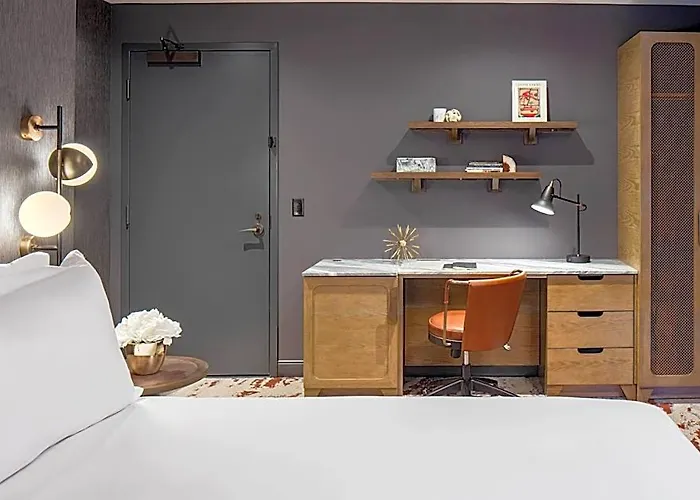 The Industrialist Hotel, Pittsburgh, Autograph Collection 4*