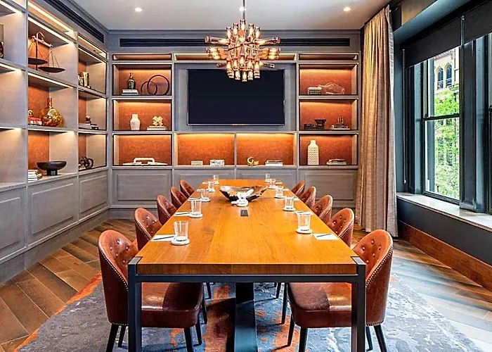 The Industrialist Hotel, Pittsburgh, Autograph Collection Hotel 4*